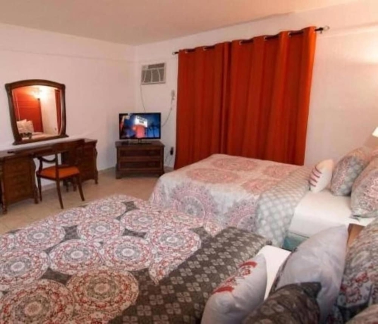 Imagen de la habitación del Hotel Gables Inn. Foto 8