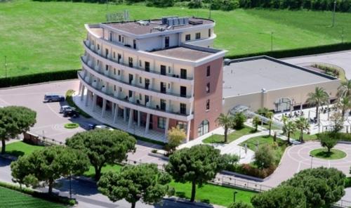 Imagen general del Hotel Gabri Park. Foto 19