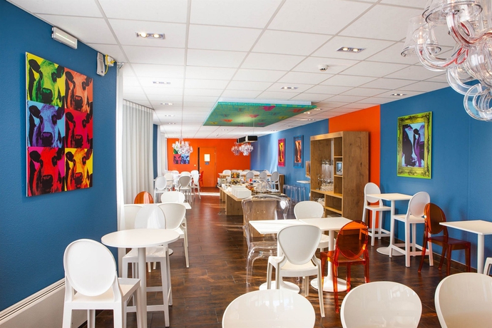 Imagen del bar/restaurante del Hotel Gabriel. Foto 7