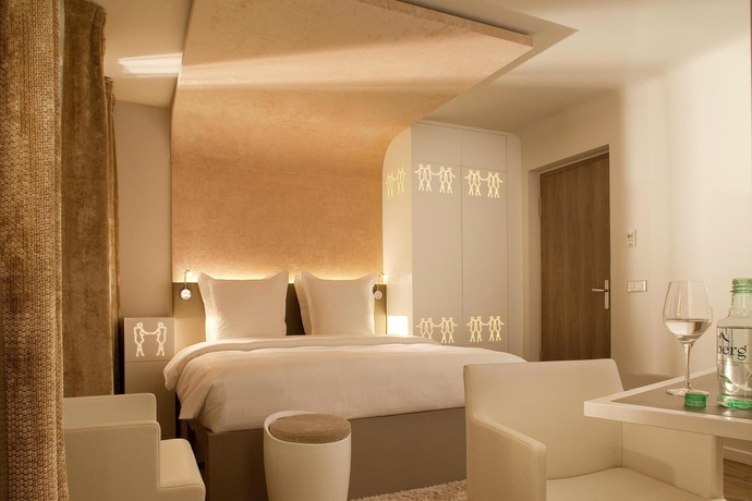 Imagen de la habitación del Hotel Gabriel Paris. Foto 7