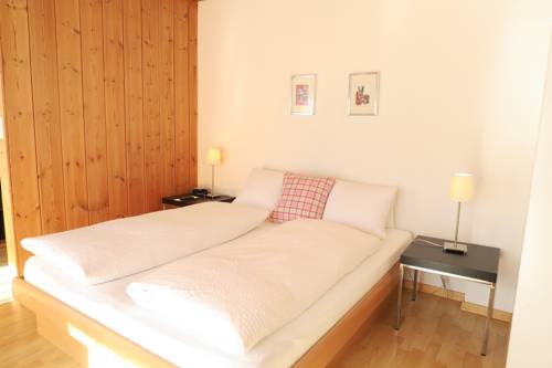 Imagen de la habitación del Hotel Gabriel, Scuol. Foto 7