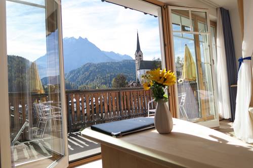 Imagen de la habitación del Hotel Gabriel, Scuol. Foto 12
