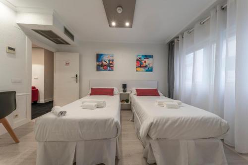 Imagen de la habitación del Hotel Gabriel y Gal&aacute;n. Foto 13