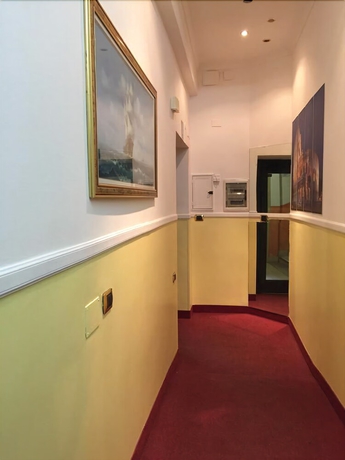 Imagen de los interiores del Hotel Gabriele. Foto 18