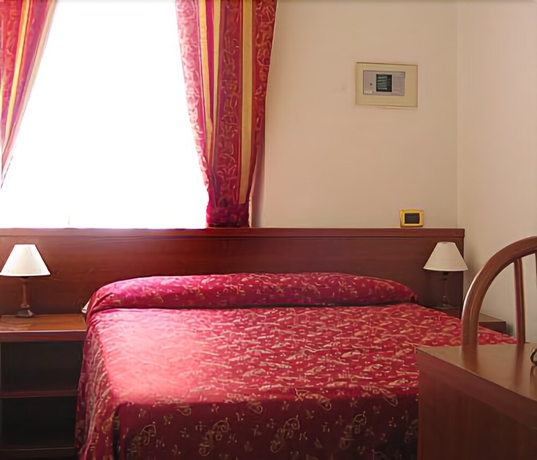 Imagen de la habitación del Hotel Gabriele. Foto 10