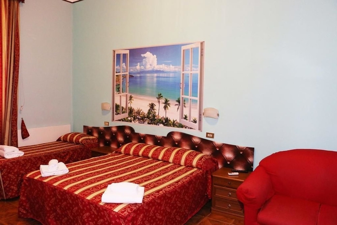 Imagen de la habitación del Hotel Gabriele. Foto 15