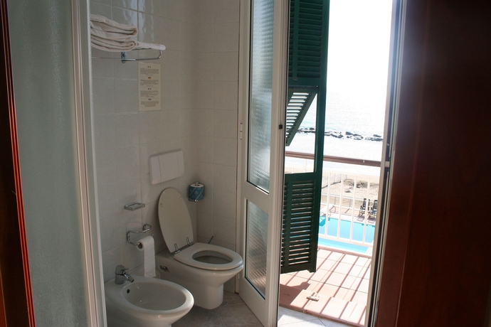 Imagen de la habitación del Hotel Gabriella, Diano Marina. Foto 5