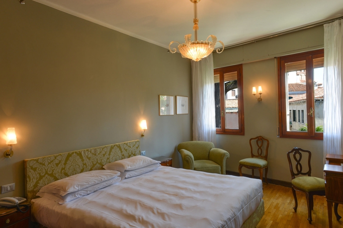 Imagen de la habitación del Hotel Gabrielli. Foto 7