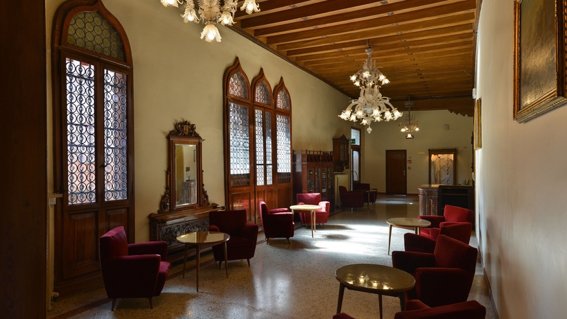 Imagen de los interiores del Hotel Gabrielli. Foto 15