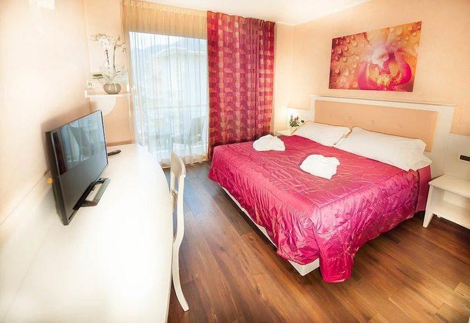 Imagen de la habitación del Hotel Gabry, Riva del Garda. Foto 2