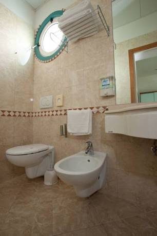 Imagen de la habitación del Hotel Gaby. Foto 4