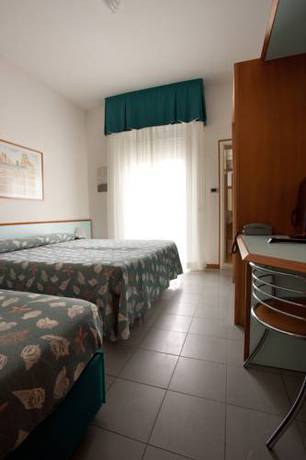 Imagen de la habitación del Hotel Gaby. Foto 11