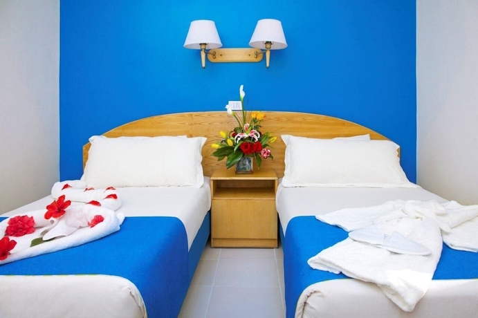 Imagen de la habitación del Hotel Gafy Resort Aqua Park. Foto 7