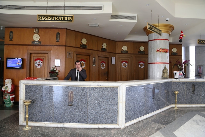 Imagen del bar/restaurante del Hotel Gafy Resort Aqua Park. Foto 4