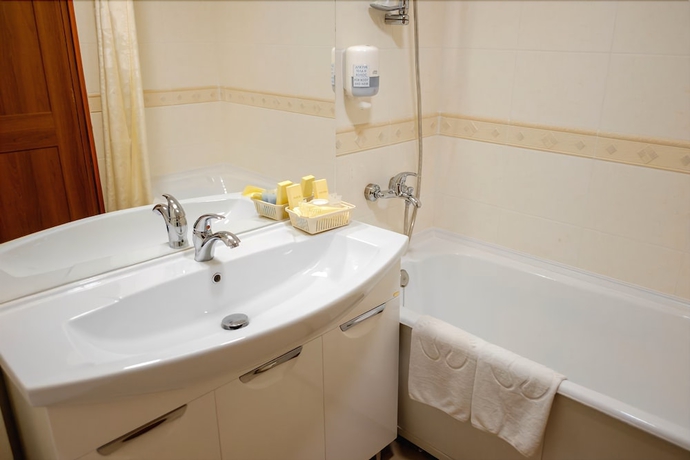 Imagen de la habitación del Hotel Gagarin. Foto 11