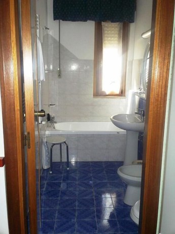 Imagen de la habitación del Hotel Gaggiano. Foto 7
