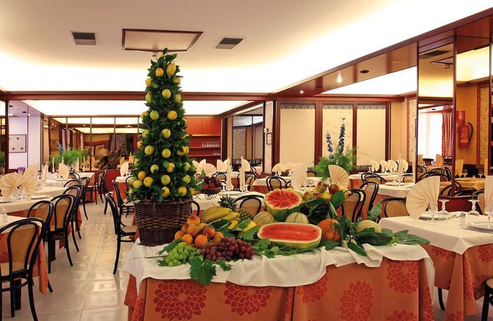 Imagen del bar/restaurante del Hotel Gaggiano. Foto 6