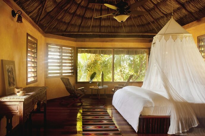 Imagen de la habitación del Hotel Gaia Riverlodge. Foto 12