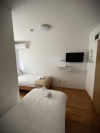 Imagen de la habitación del Hotel Gaia Sarajevo. Foto 13