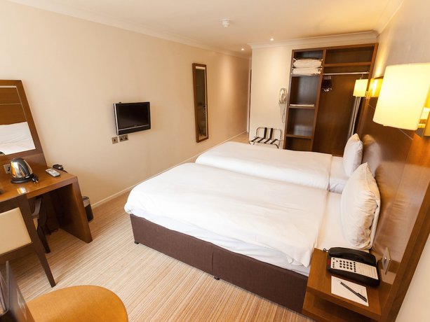 Imagen de la habitación del Hotel Gainsborough House. Foto 13