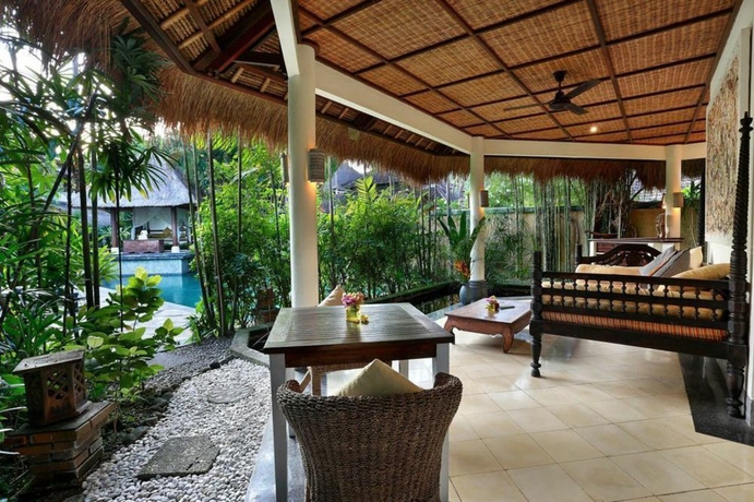 Imagen de los exteriores del Hotel Gajah Biru Bungalows. Foto 16