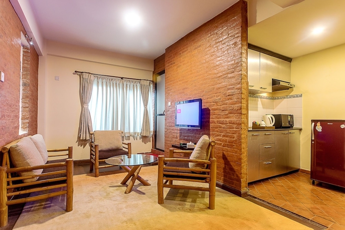 Imagen de la habitación del Hotel Gaju Suite. Foto 12