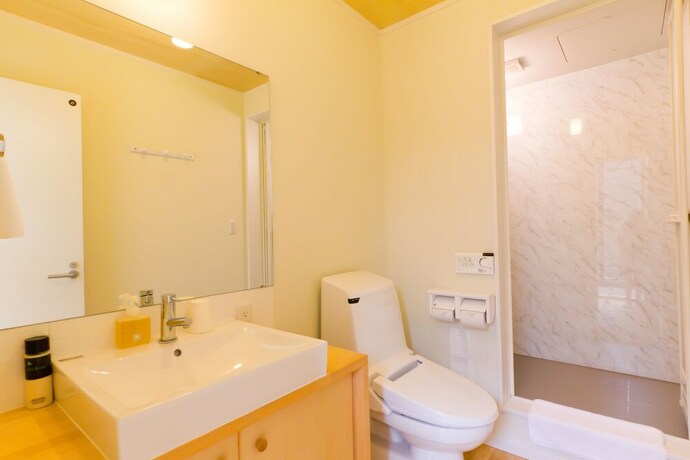 Imagen de la habitación del Hotel Gakuto Villas. Foto 26