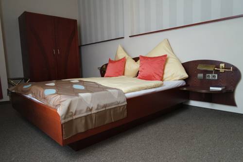 Imagen de la habitación del Hotel Gala, Pforzheim. Foto 8