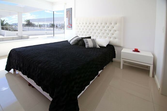Imagen de la habitación del Hotel Gala Puerto Apartments. Foto 16
