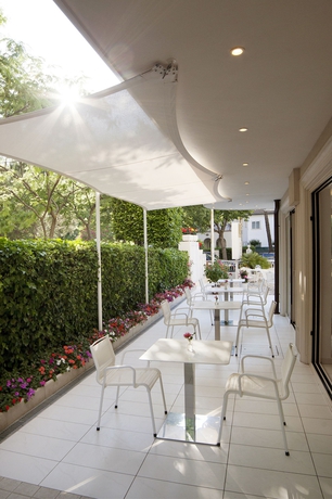 Imagen de los exteriores del Hotel Gala, Riccione. Foto 6