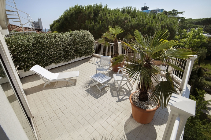 Imagen de los exteriores del Hotel Gala, Riccione. Foto 11