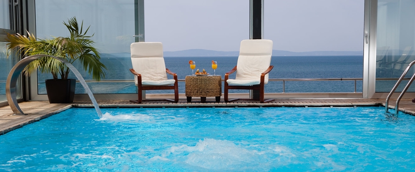 Imagen de la piscina del Hotel Gala Split. Foto 15