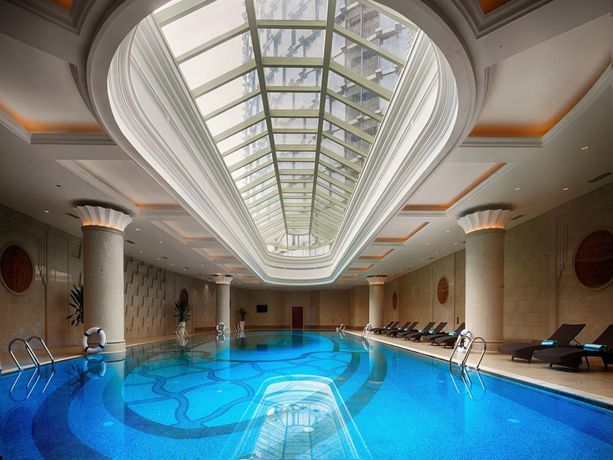 Imagen de la piscina del Hotel Galactic Classic International. Foto 18