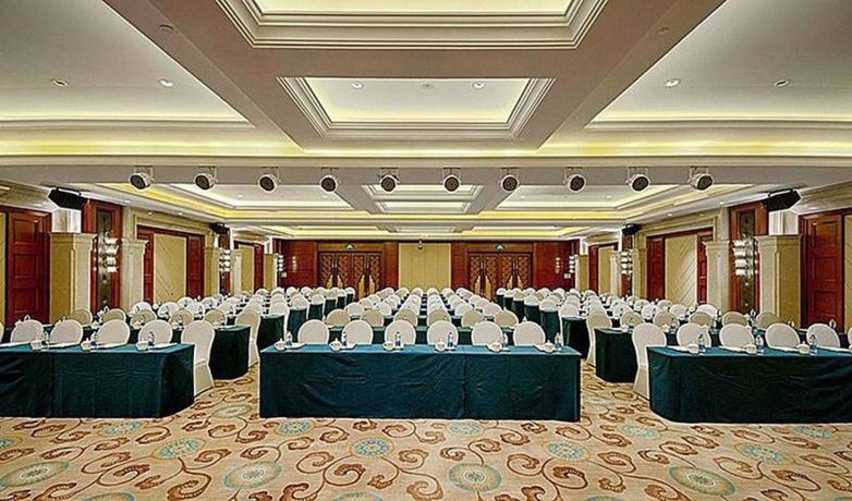 Imagen de los interiores del Hotel Galactic Classic International. Foto 16