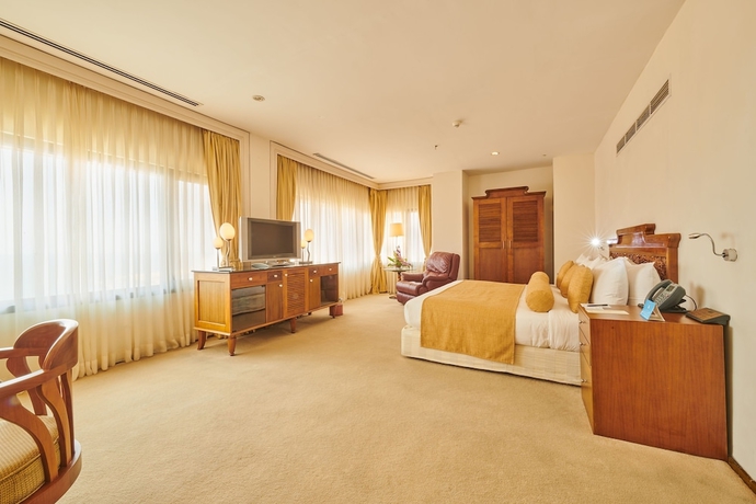 Imagen de la habitación del Hotel Galadari. Foto 15