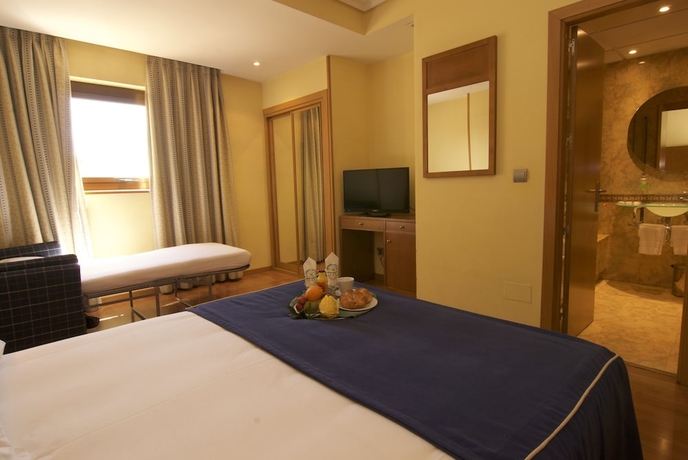 Imagen de la habitación del Hotel Galaico, Collado Villalba. Foto 5