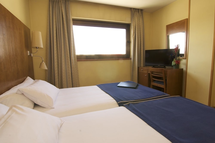 Imagen de la habitación del Hotel Galaico, Collado Villalba. Foto 14