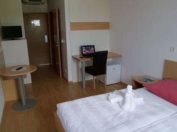Imagen de la habitación del Hotel Galaksija Trebnje. Foto 15