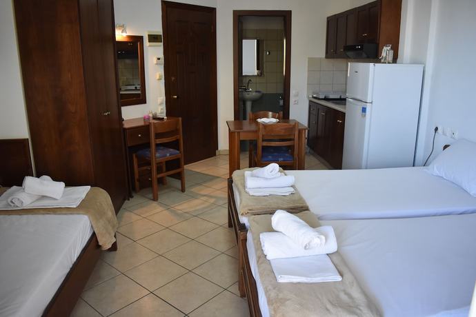 Imagen de la habitación del Hotel Galanis. Foto 18