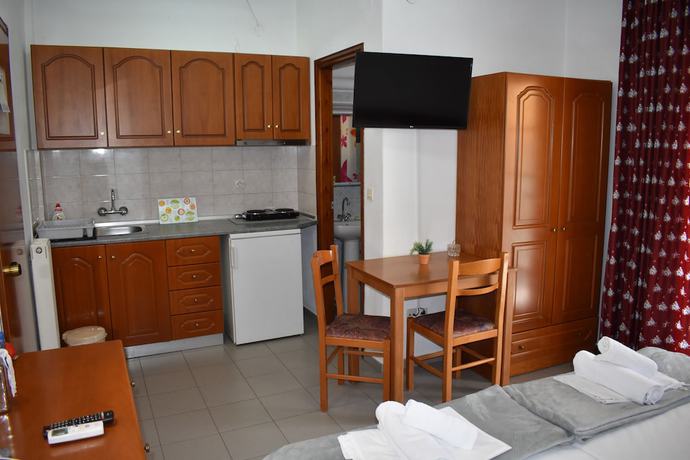 Imagen de la habitación del Hotel Galanis. Foto 19