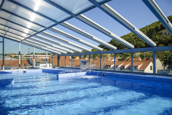 Imagen de la piscina del Hotel Galant, Mikulov. Foto 8