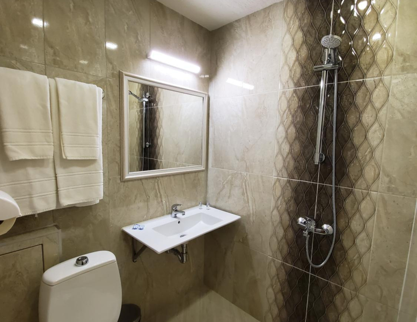 Imagen general del Hotel Galant, Sofia. Foto 16