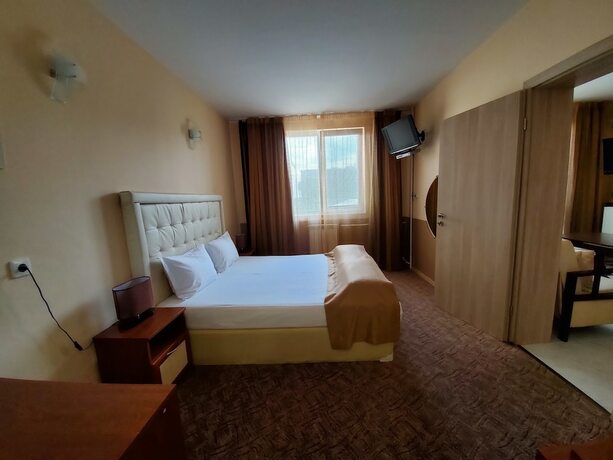 Imagen general del Hotel Galant, Sofia. Foto 13