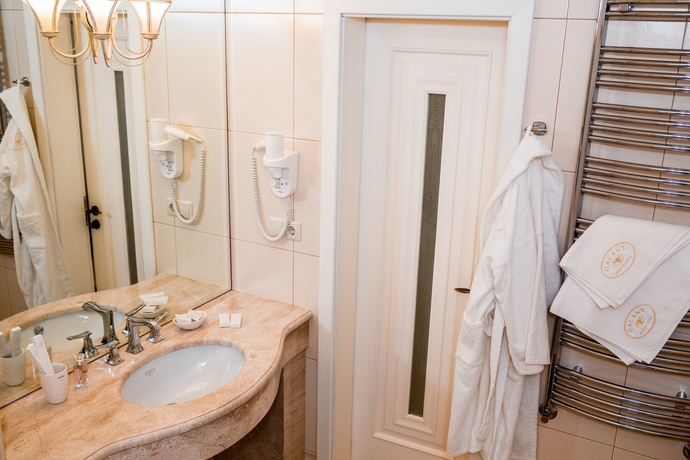 Imagen de la habitación del Hotel Galant, Truskavets. Foto 6