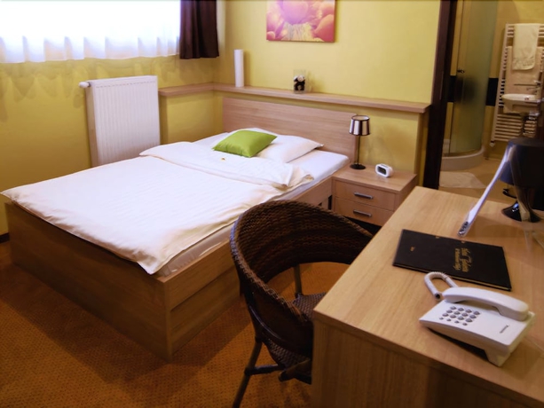 Imagen de la habitación del Hotel Galanta. Foto 2
