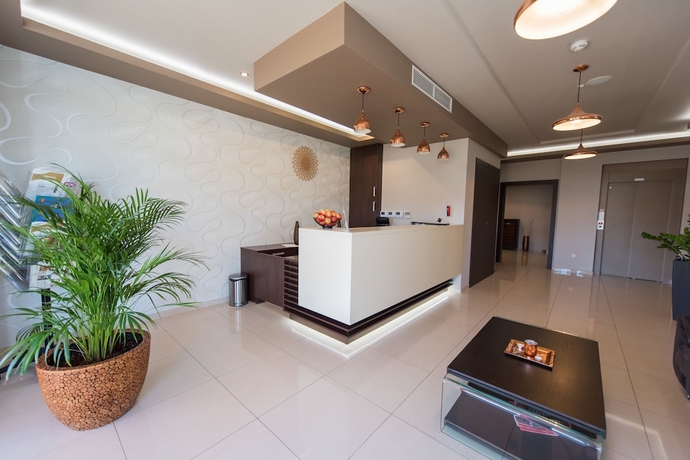 Imagen de los interiores del Hotel Galanta. Foto 18