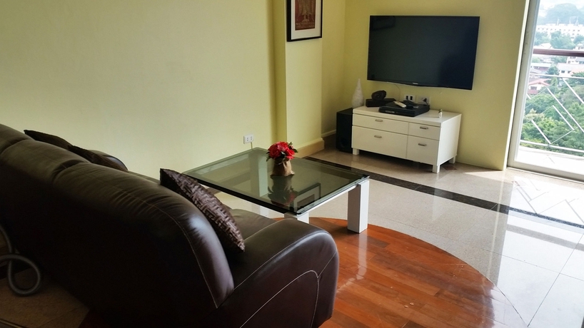 Imagen de los interiores del Hotel Galare Thong Tower. Foto 16