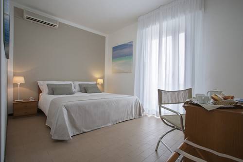 Imagen de la habitación del Hotel Galassia. Foto 4