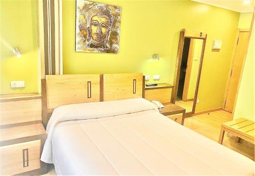 Imagen de la habitación del Hotel Galatea, Burela. Foto 17