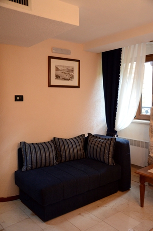 Imagen de los interiores del Hotel Galathea. Foto 14